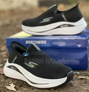 Original Black/White Skechers Slip-ins Max Cushion Sneakers