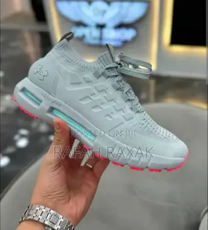 Original Grey Under Armour Hovr Phantom 1 Breathable Sneaker