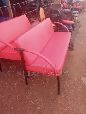 Saloon Waiting Chairs 3 Seater Comfortable