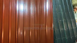 Maisha Super Echo Red