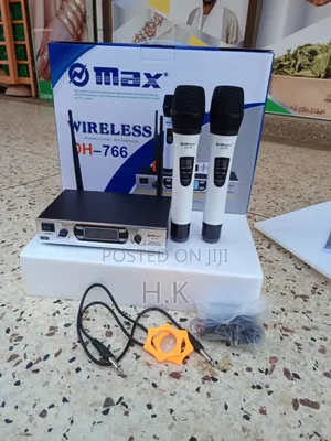 Professional Uhf Dual-Channel Wireless Microphone System.