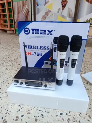 Professional Uhf Dual-Channel Wireless Microphone System.