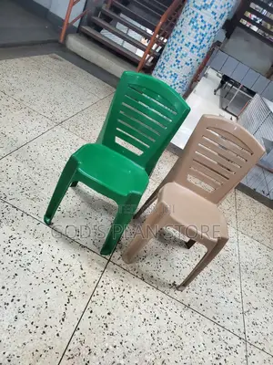 Resting Restaurant and Bar Plastic Chairs Plastic Chairs