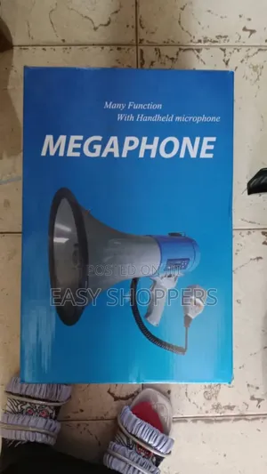 Megaphone Comes With a Handheld Microphone Many Functions