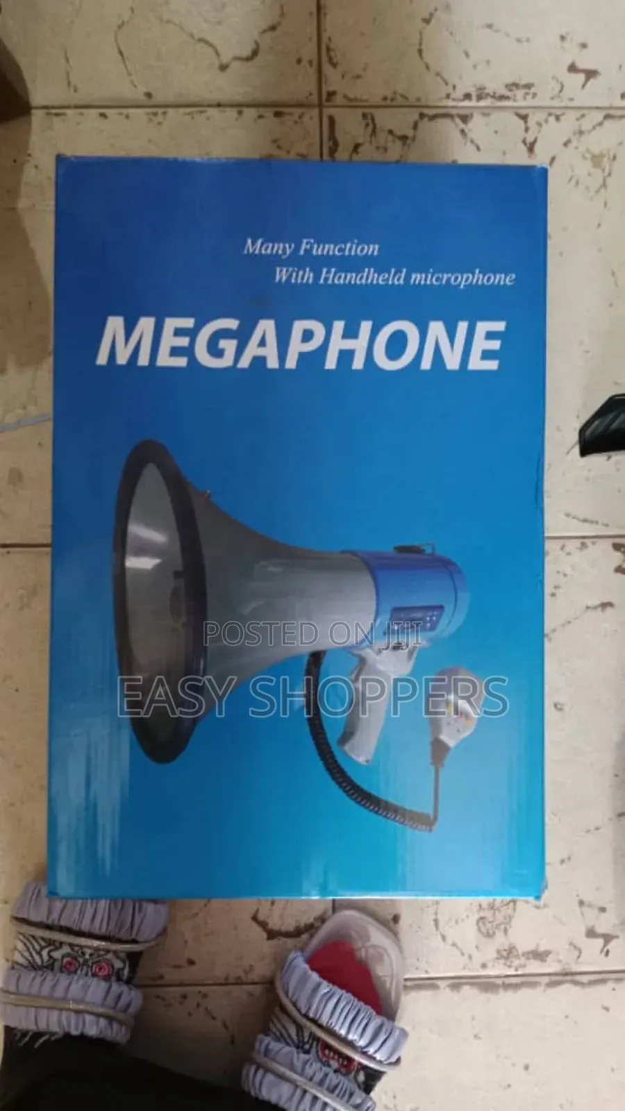 Megaphone Comes With a Handheld Microphone Many Functions