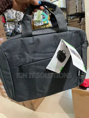 Lenovo Laptop Handcarry Bag.