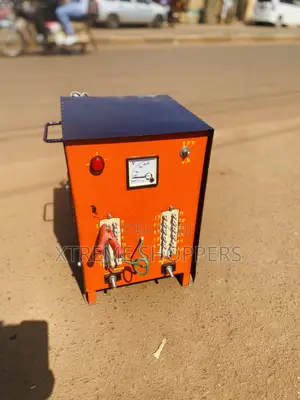 Ubarn Machine / Batteries/ Battery Chargers 24
