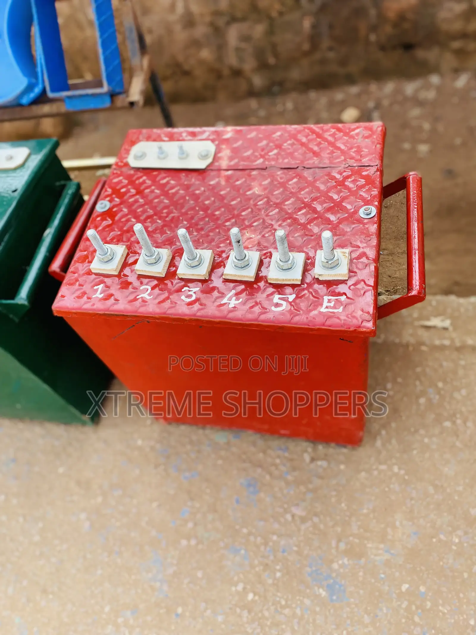 Coverd Machine / Welding Machine / Terminator