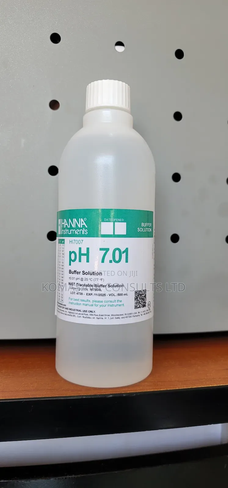 Standard Buffer Solutions Ph 7.01 and Ph 4.01