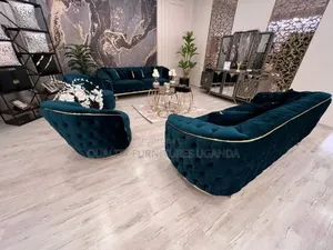 Circular Chesterfield 7 Sitters
