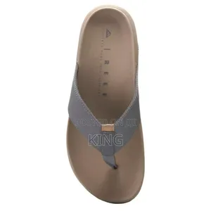 Bold Reef Sandals