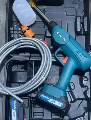 Makita High Pressure Cordless Washer Gun