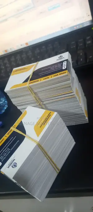 Executive Laminated Business Cards