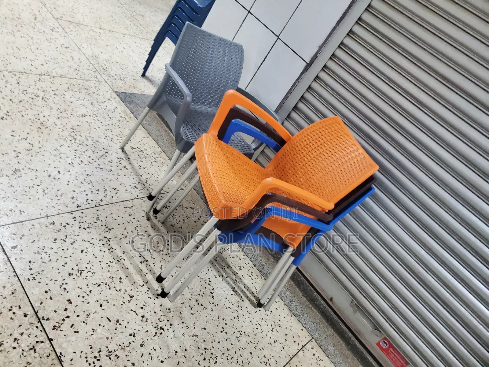 Steel/Siliver Legs Plastic Chairs Plastic Chairs