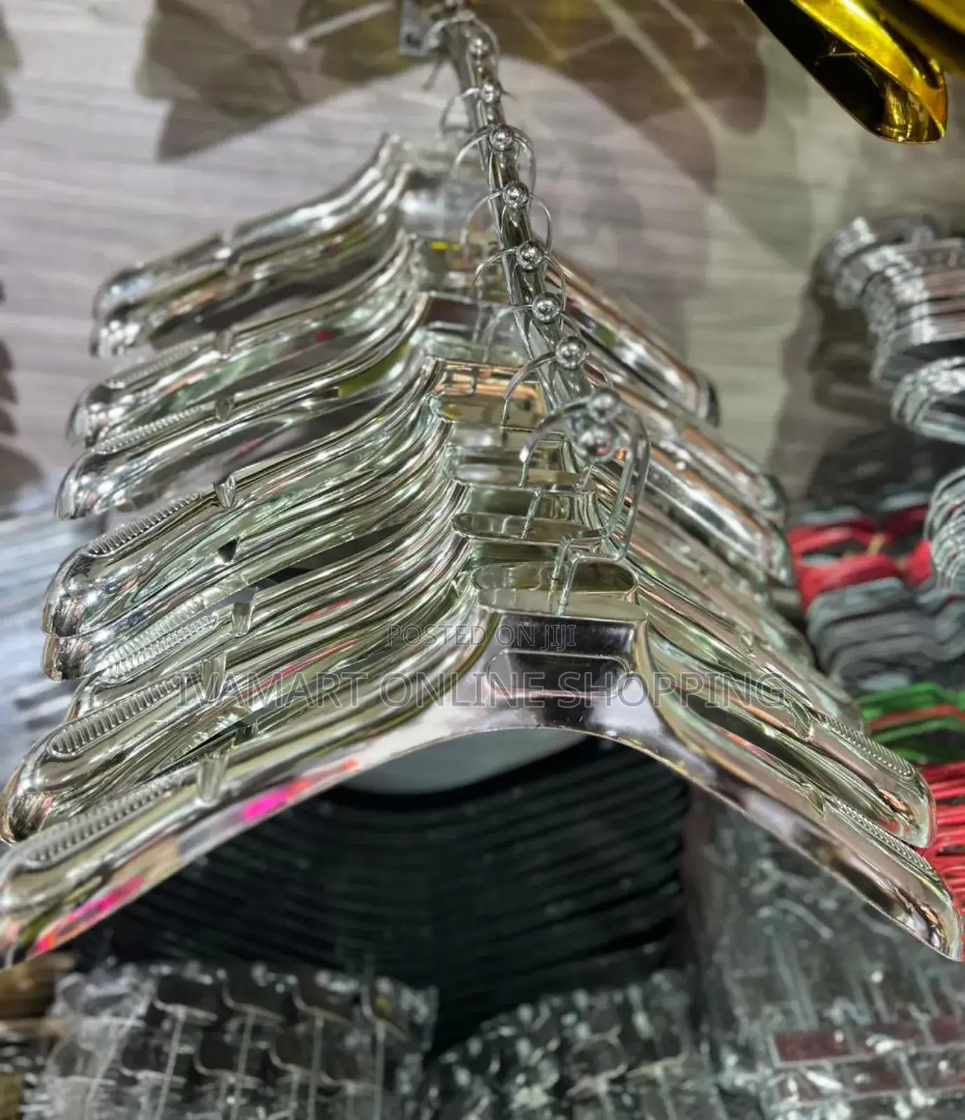 Gold / Silver Hangers ( Plastic )- 12 Pieces
