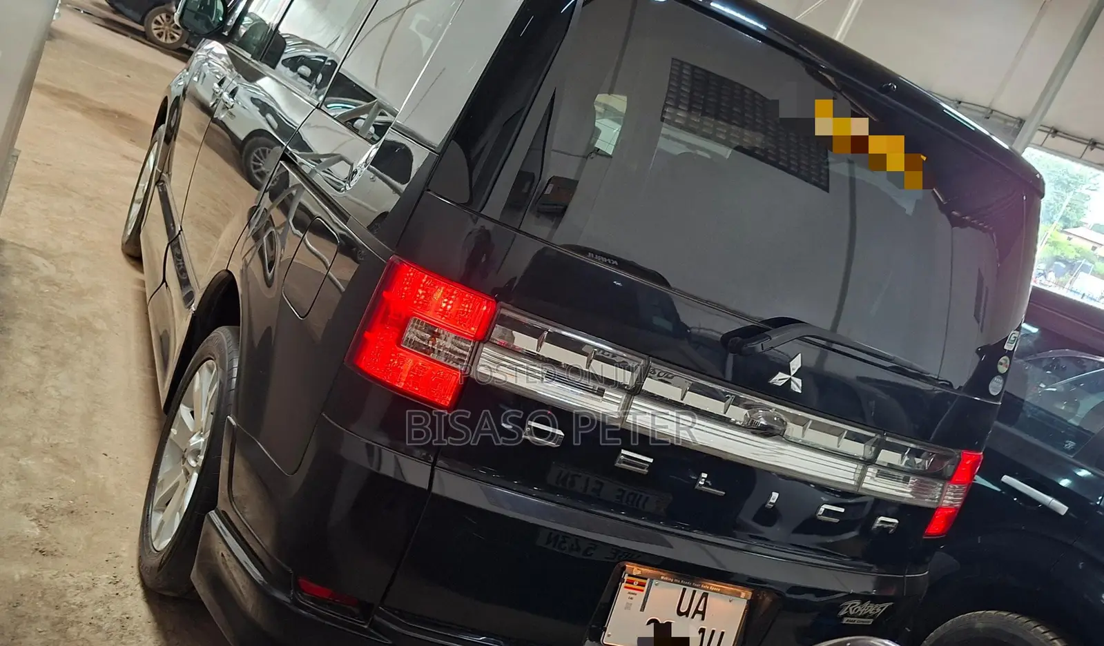Mitsubishi Delica 2011 Black