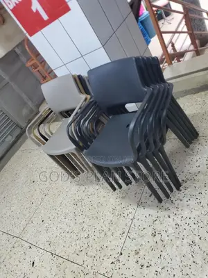 Black *Gray Plastic Chairs Plastic Chairs
