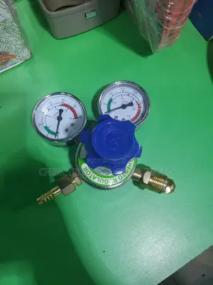 Oxygen Regulator Double Head