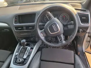 Audi Q5 2012 Silver