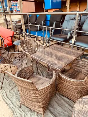 Executive Placing / Resturant Chairs / Full Set