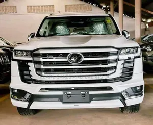 Toyota Landcruiser New Brand Hybridcarhire/Rental Selfdrive