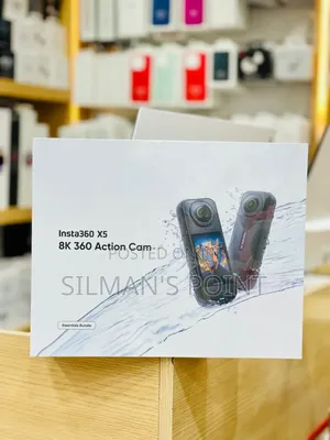 Insta 360 X5 Essentials Bundle