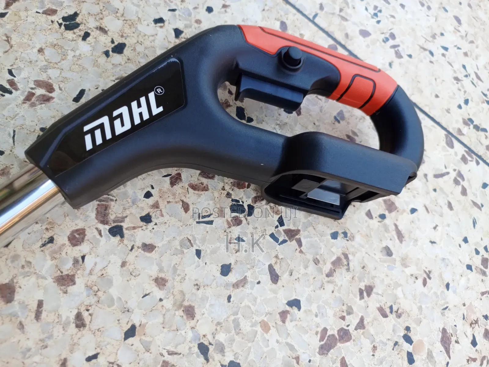 MDHL Brush Cutter With 2 Batteries