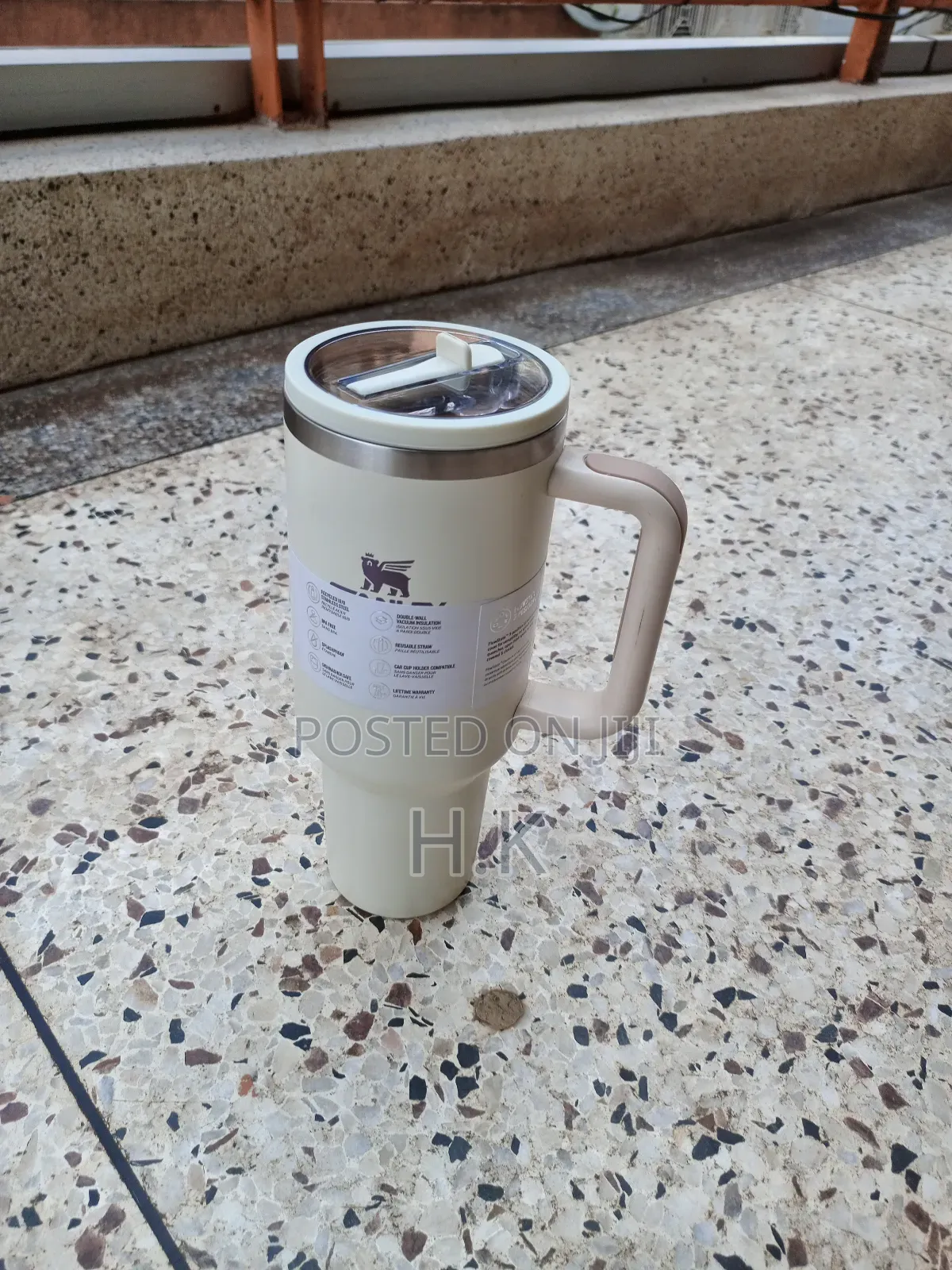 Stanley Cup Leak Proof Replacement Lid With a Flip Straw