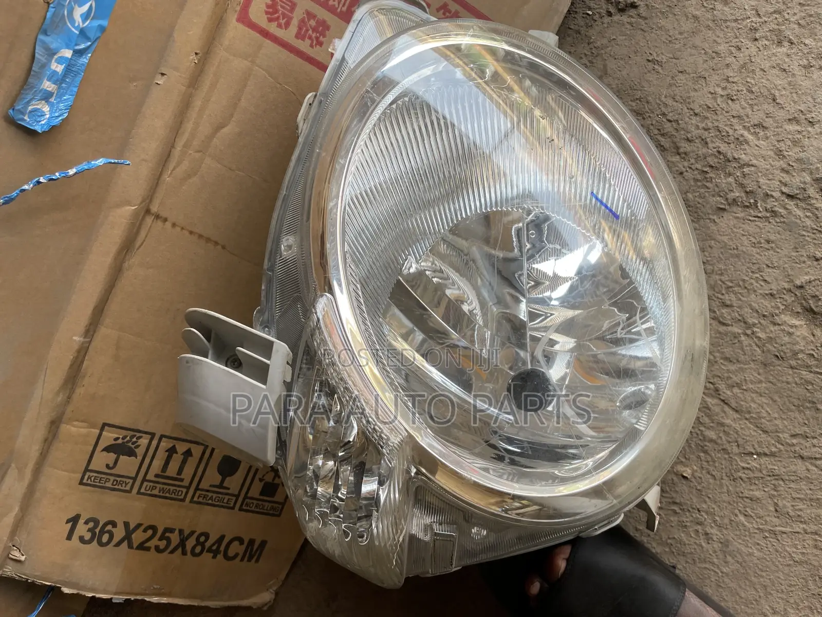 Sienta Headlight