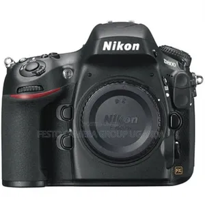 Nikon D800 Digital SLR Camera (Body Only)