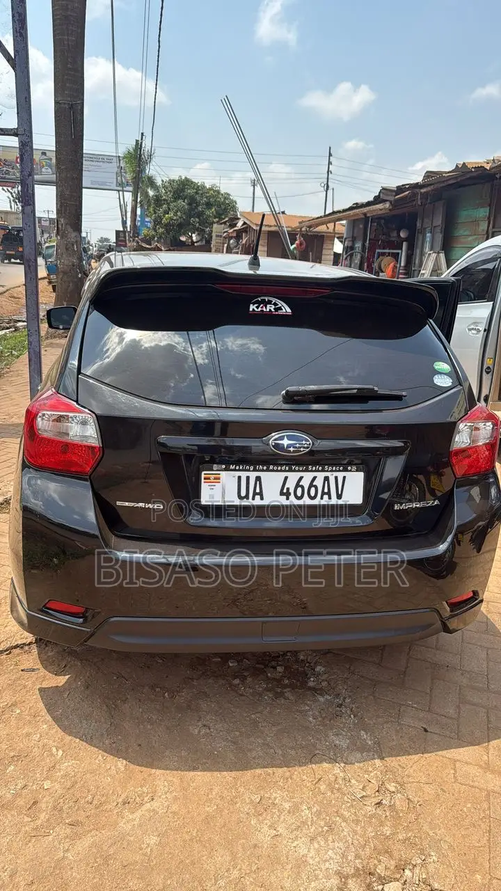 Subaru Impreza 2.0i Limited AWD 2016 Black