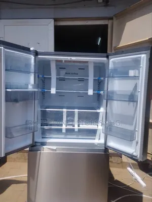 Hisense 820litre French Door Refrigerators With a Dispenser
