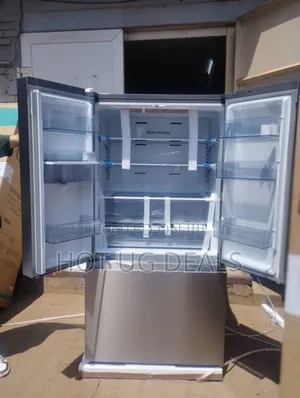 Hisense 820 Litre French Door Fridge With Water Dispenser