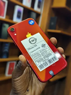 Apple XR 64 GB Red