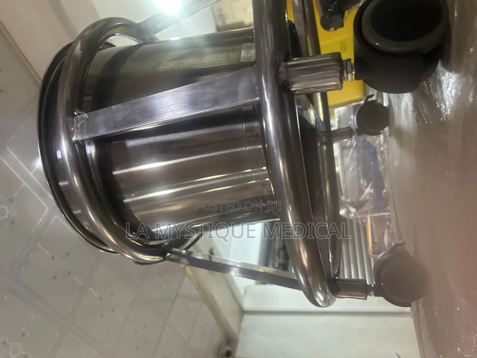 Metallic Placenta Bucket