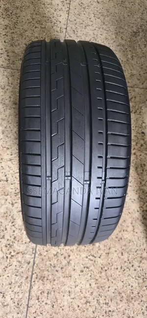 245/40r18 Original Tyres