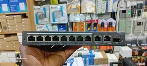 Ruijie 8 Port Gigabit Switch ( Cloud Managed )