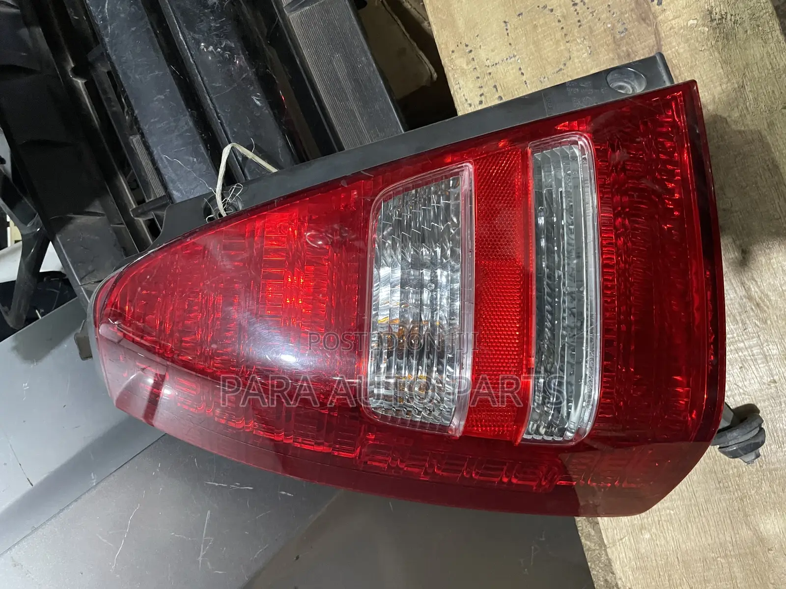 Subaru Forester Sg5 Taillight