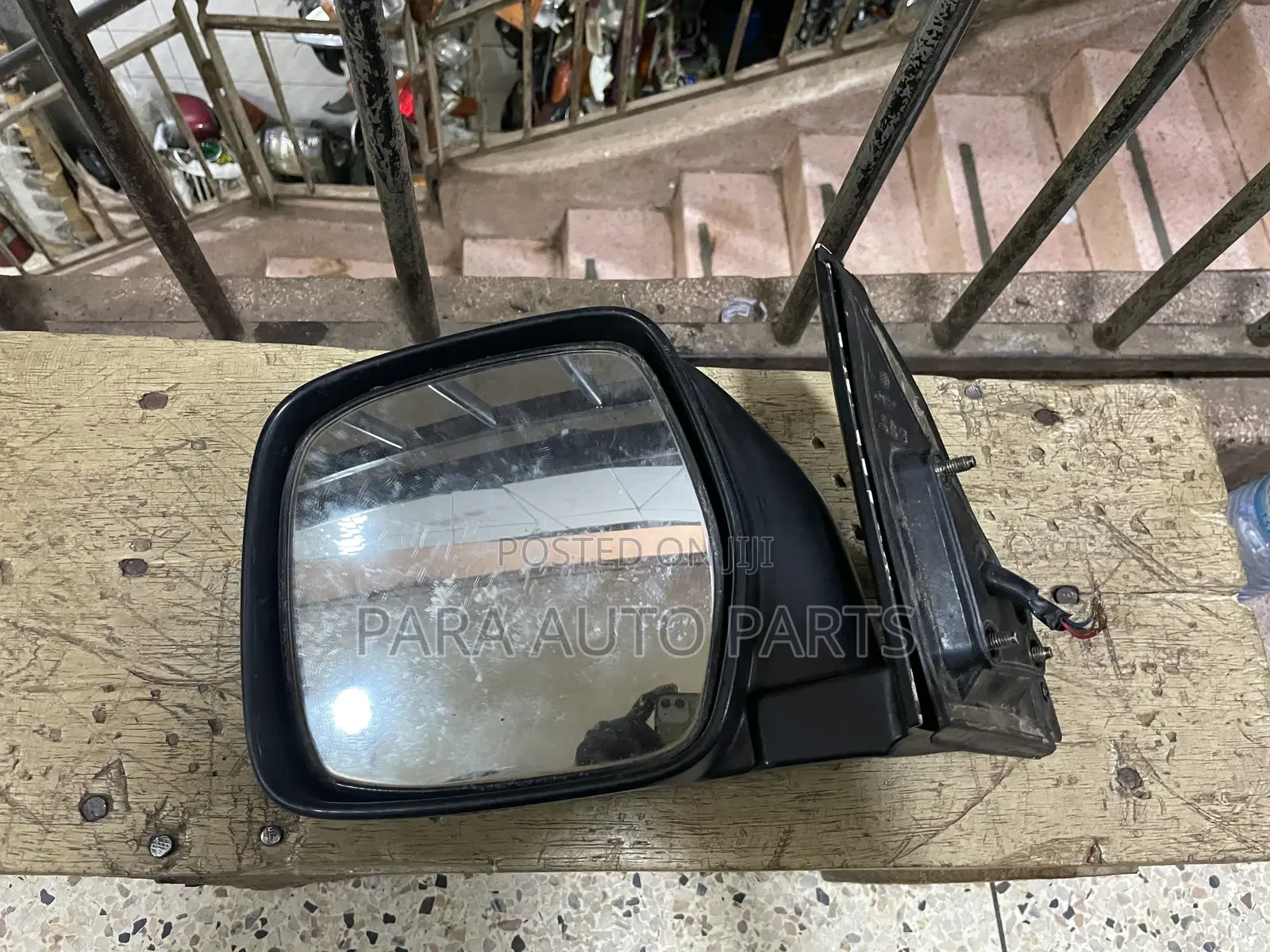 Noah Old Model Side Mirror