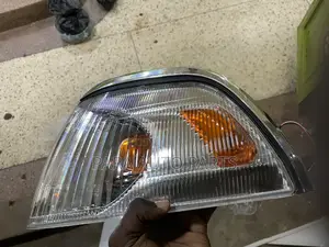 Toyota Hiace Regius Van Corner Light