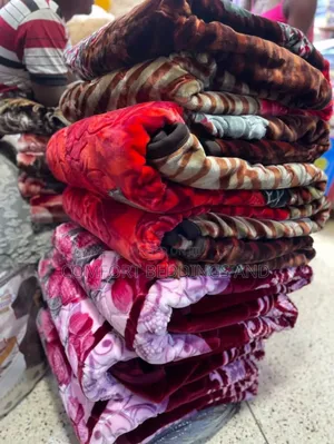 Heavy Smooth Cotton Blankets 6*6