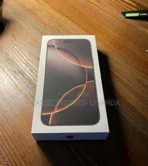 New Apple iPhone 16 Pro Max 256 GB Gold