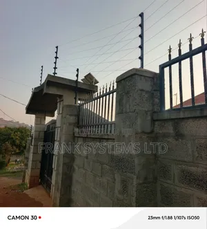Electric Fence by Frank Systems