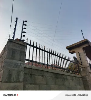 Electric Fence by Frank Systems