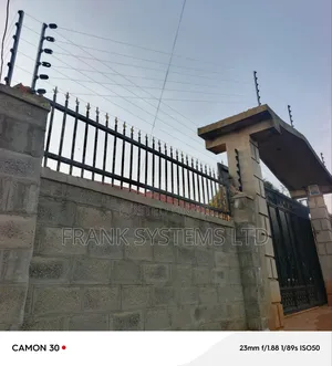Electric Fence by Frank Systems
