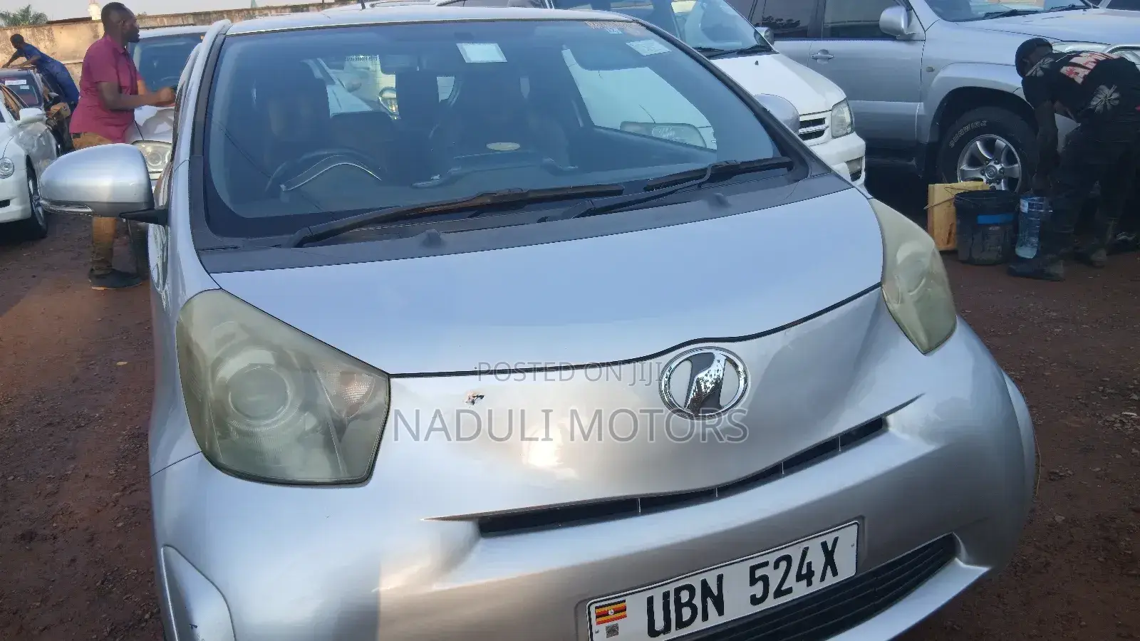 Toyota iQ 2012 Silver