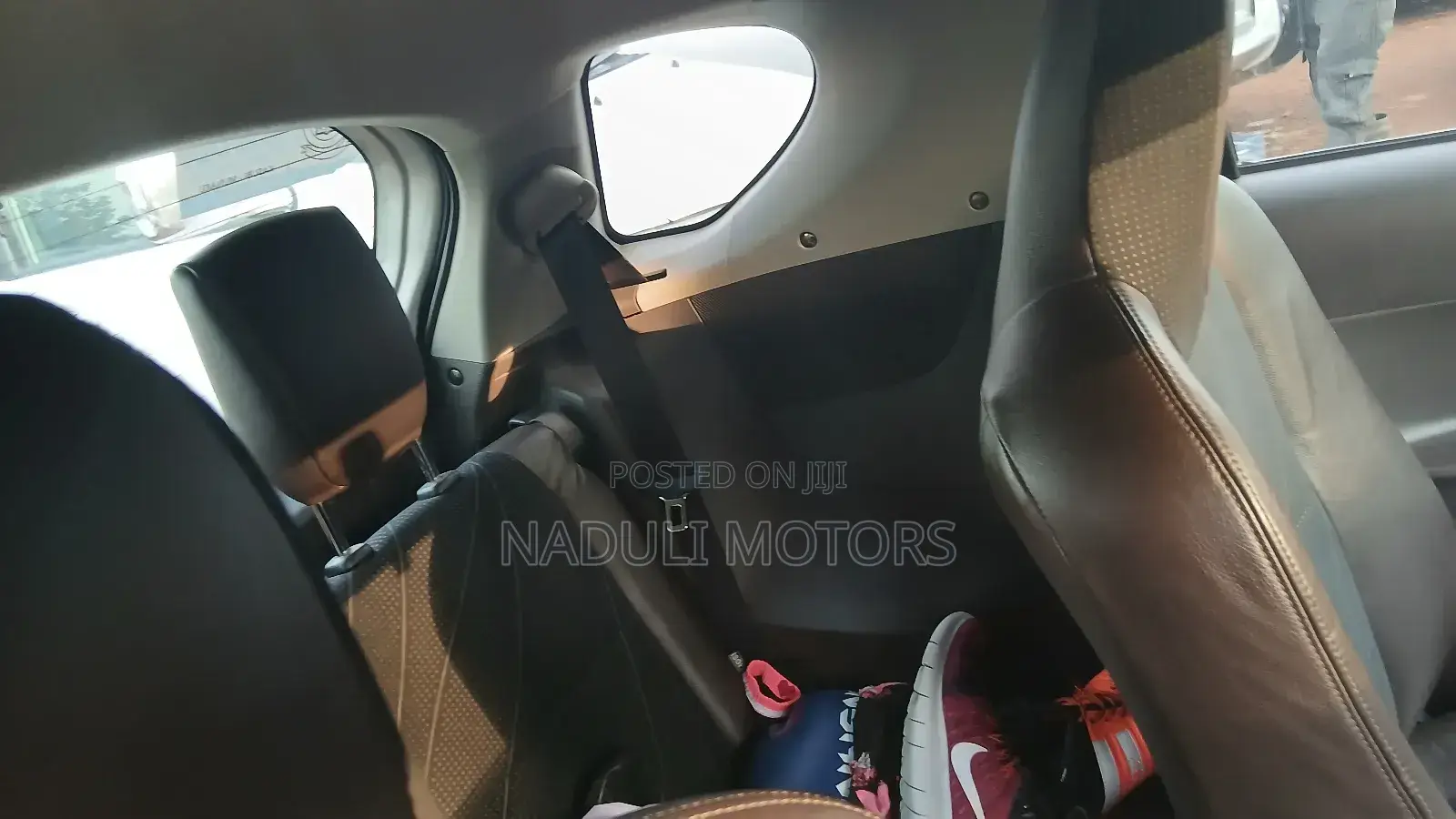 Toyota iQ 2012 Silver