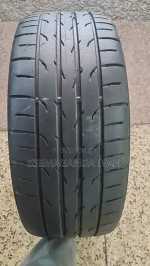 225/40r18 Direzza Dunlop Used Tyre