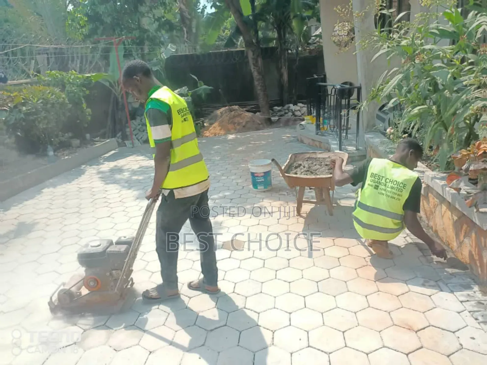 Beautiful Pavers Laid With Precision.