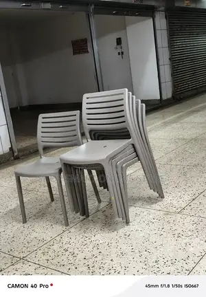 Living Plastic Chairs Plastic Chairs